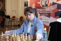 Анна Шухман досрочно выиграла турнир девушек на Кубке АШФ памяти Михаила Ботвинника