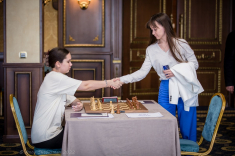Дарья Войт сохраняет лидирующую позицию в турнире "Декабрьские вечера-2022"