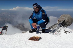 Alexander Riazantsev Conquers Mount Elbrus 