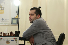Sergey Karjakin and Ian Neapomniachtchi Lead Russian Championship Superfinal 