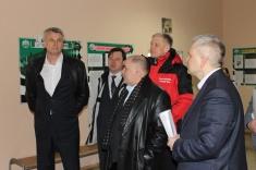 Мэр Нижнего Тагила посетил городской Шахматно-шашечный центр