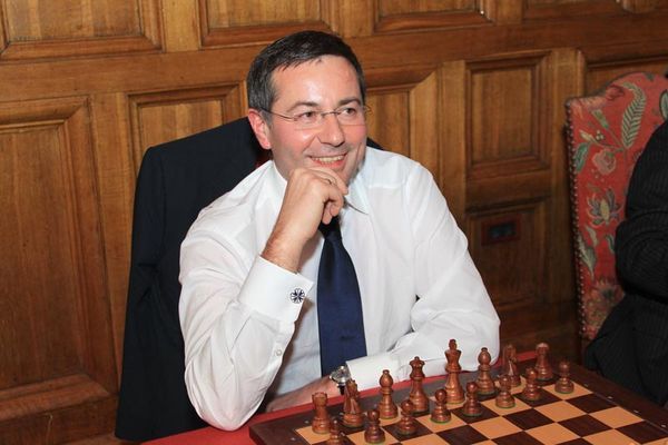 Кандидат в президенты шахматной федерации Москвы Владимир Палихата