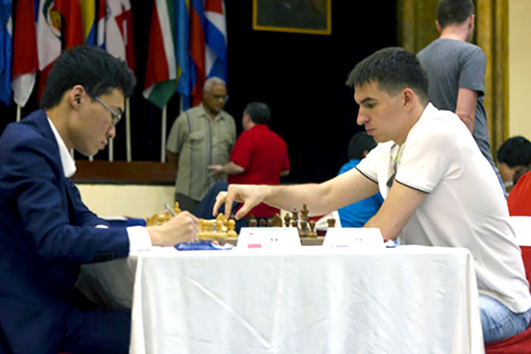 Фото сайта Chessbase.com