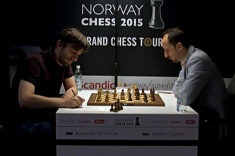 Alexander Grischuk Ties with Carlsen in Stavanger