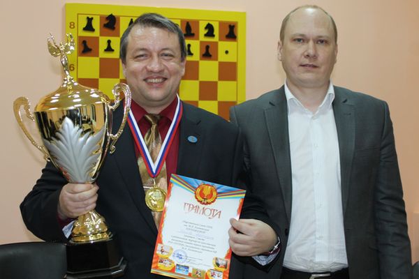 Победитель рейтингового турнира Александр Холопов