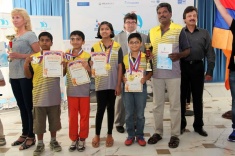 Индийские школьники выиграли финал "Белой ладьи" в Дагомысе