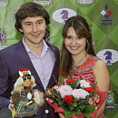 На этапе Гран-при семья Каряикных отметила годовщину свадьбы
