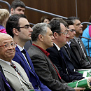 Участники на церемонии открытия